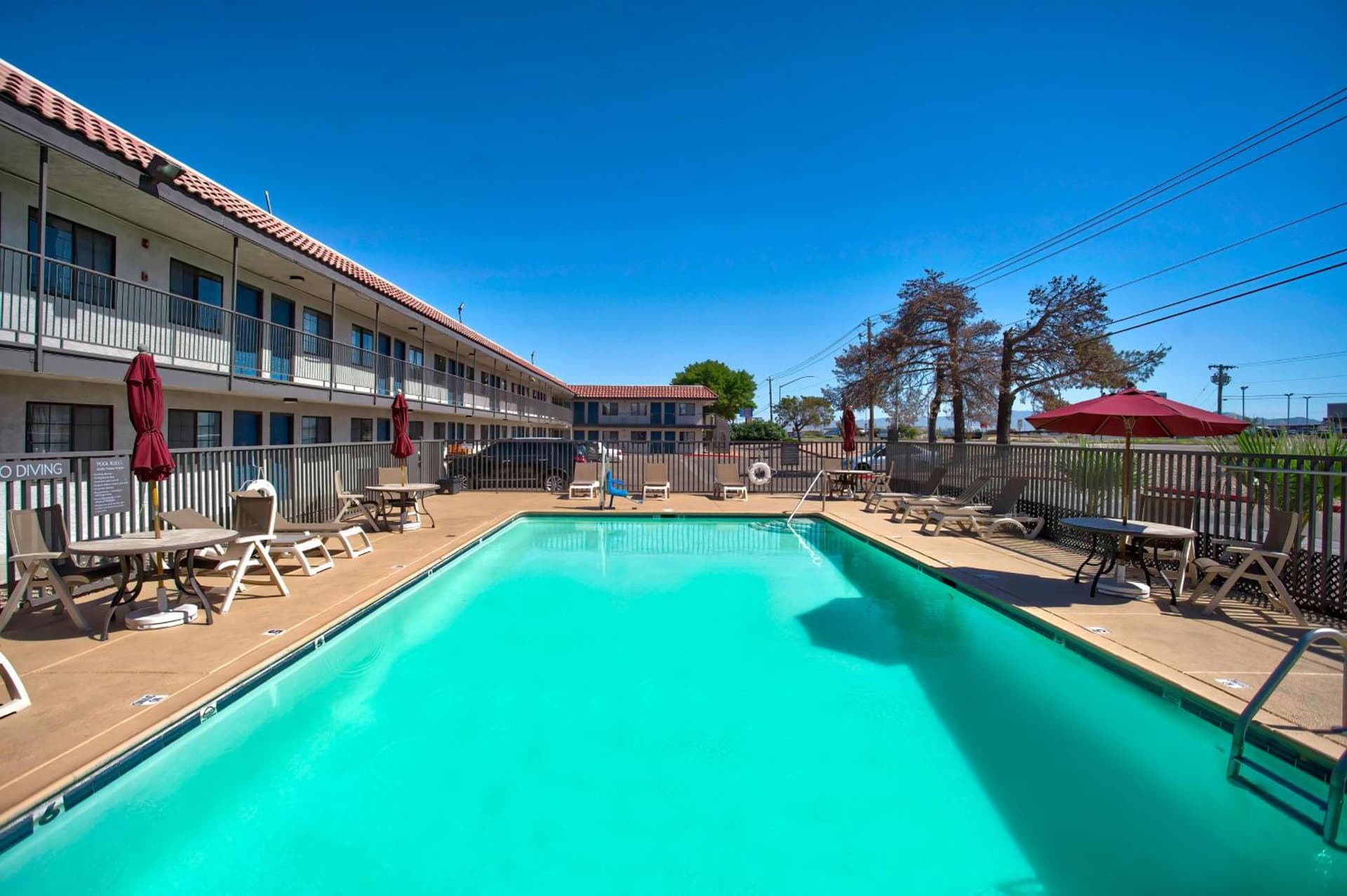 Motel 6-Kingman, AZ - Route 66 East interior in Kingman, AZ — gallery photo 2