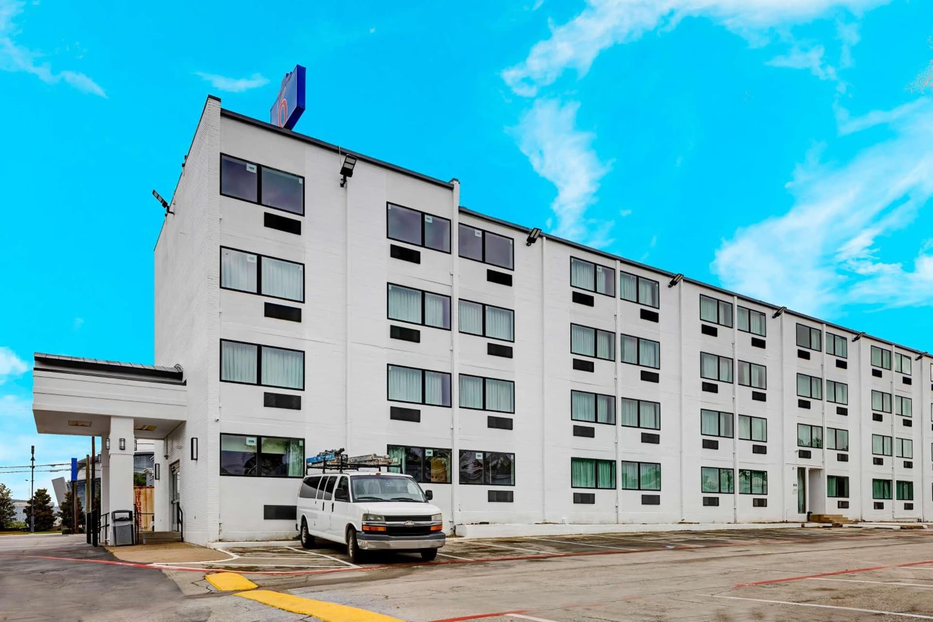 Motel 6 Arlington TX Entertainment District gallery photo in Arlington, TX — image 15