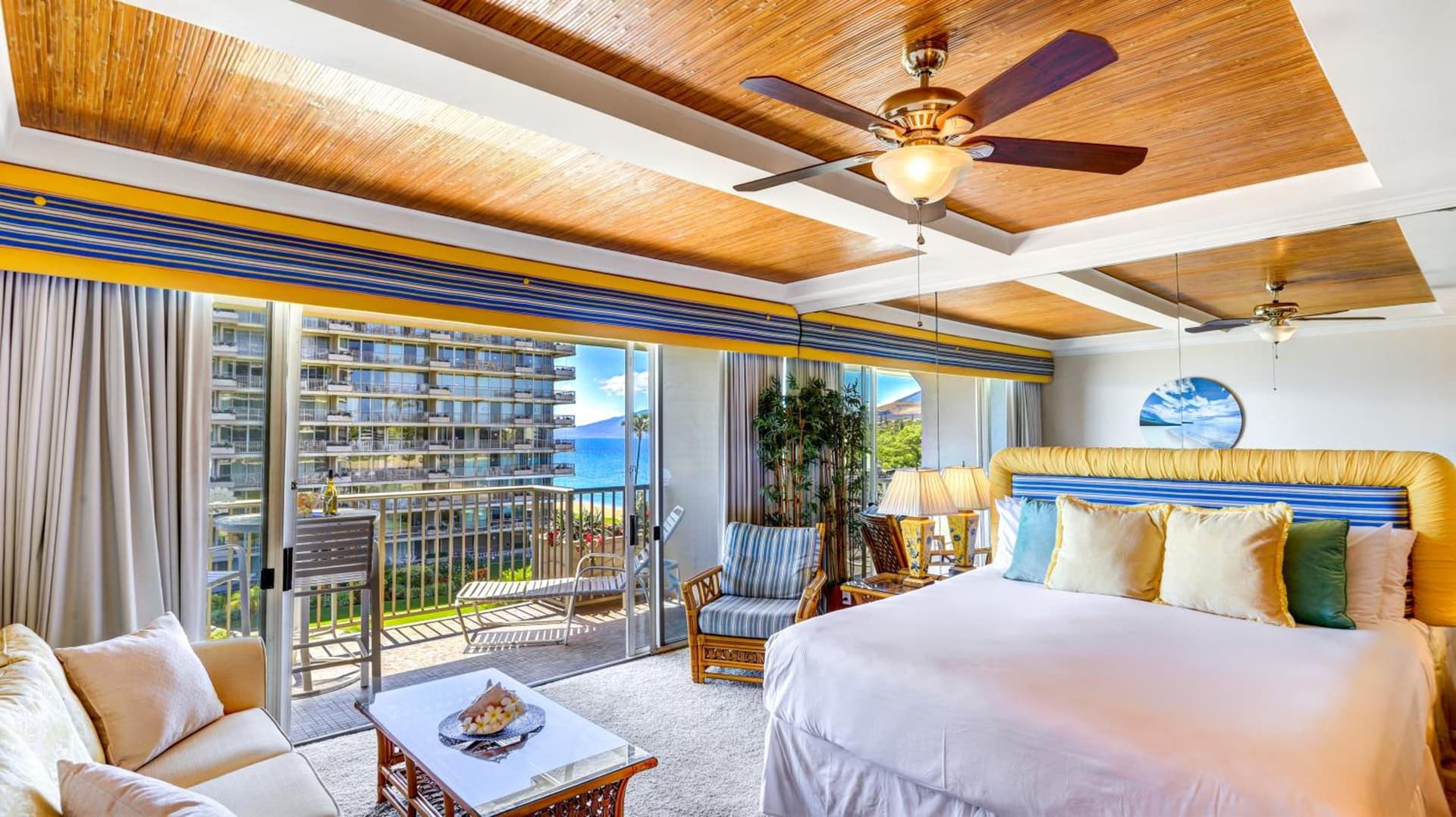 The Whaler Resort: Suite 515~Studio with Stunning Center Courtyard & Ocean Views property views in Lahaina, HI — gallery photo 3