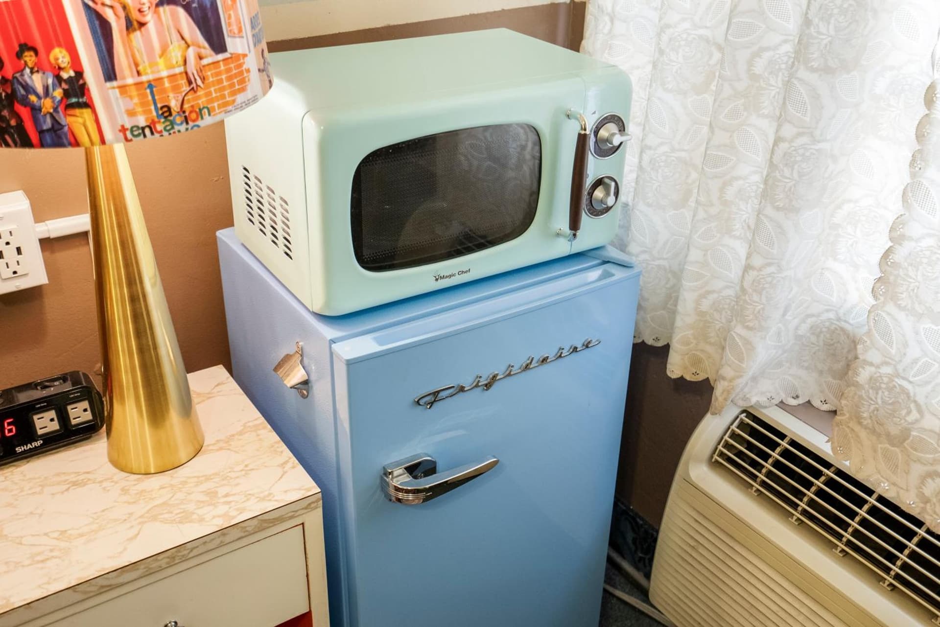 HARRY'S MAN CAVE - A Vintage Motel on the Historic 395 route - The New Star Motel Experience gallery photo in Moreno Valley, CA — image 23