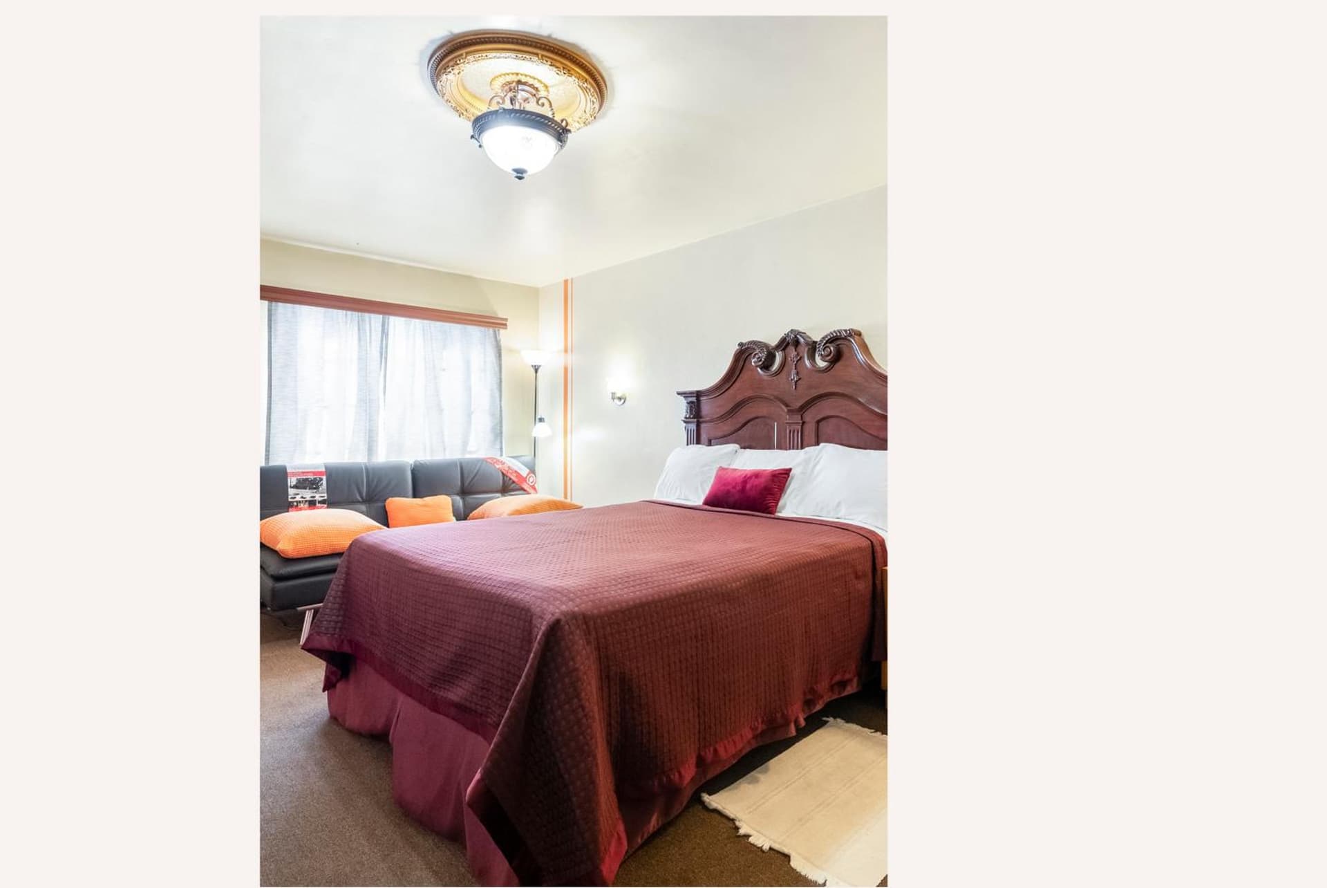 HARRY'S MAN CAVE - A Vintage Motel on the Historic 395 route - The New Star Motel Experience gallery photo in Moreno Valley, CA — image 16