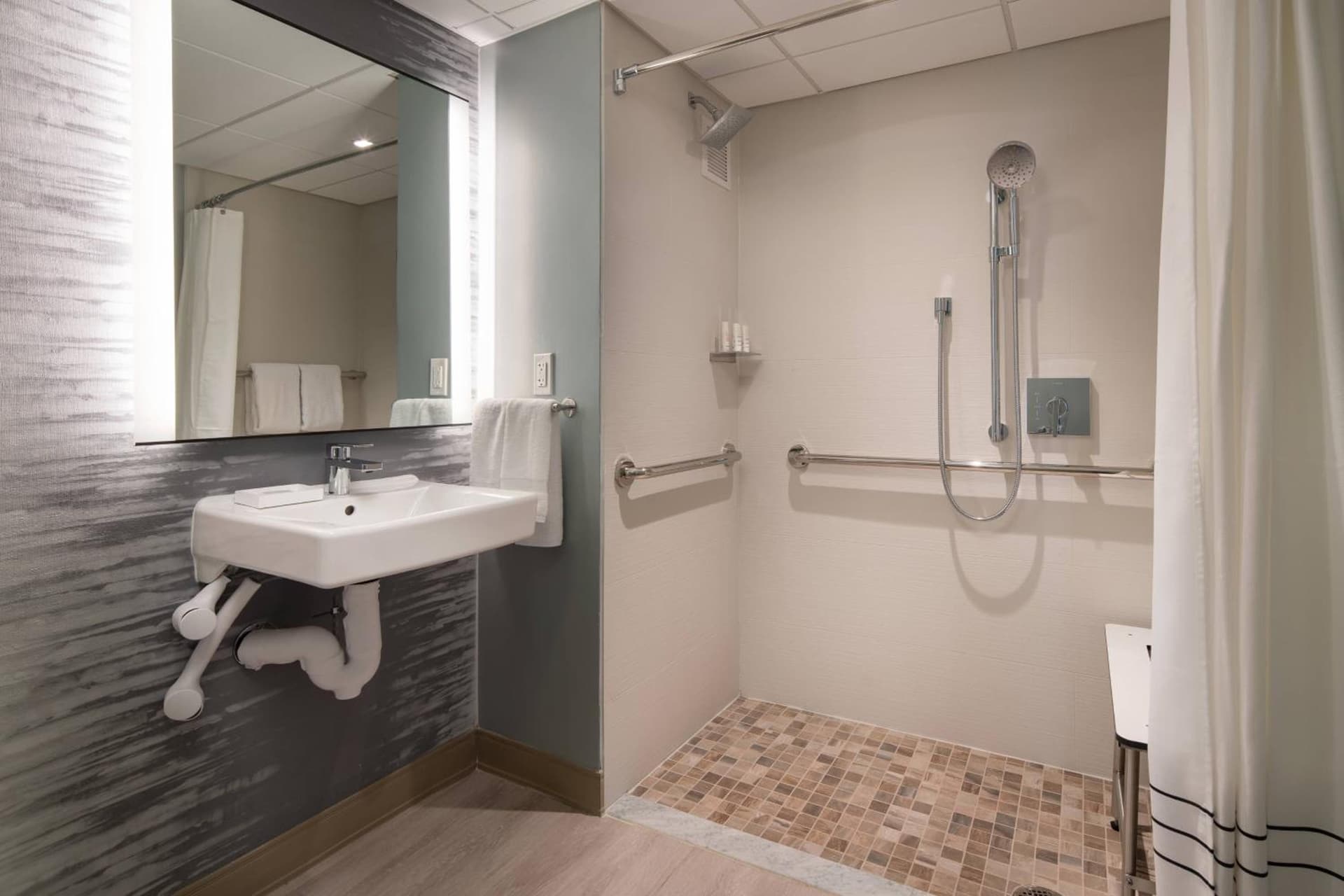 Torrance Marriott Redondo Beach gallery photo in Torrance, CA — image 25