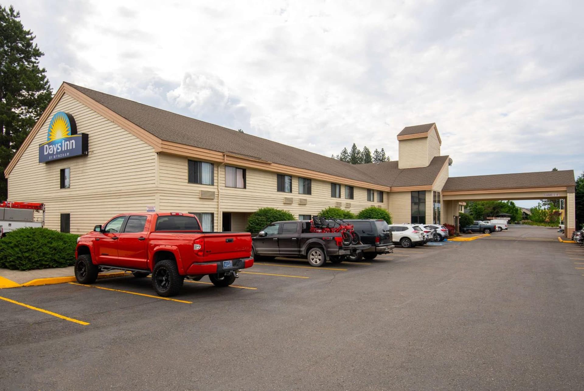 Days Inn by Wyndham Coeur d'Alene gallery photo in Coeur d'Alene, ID — image 34
