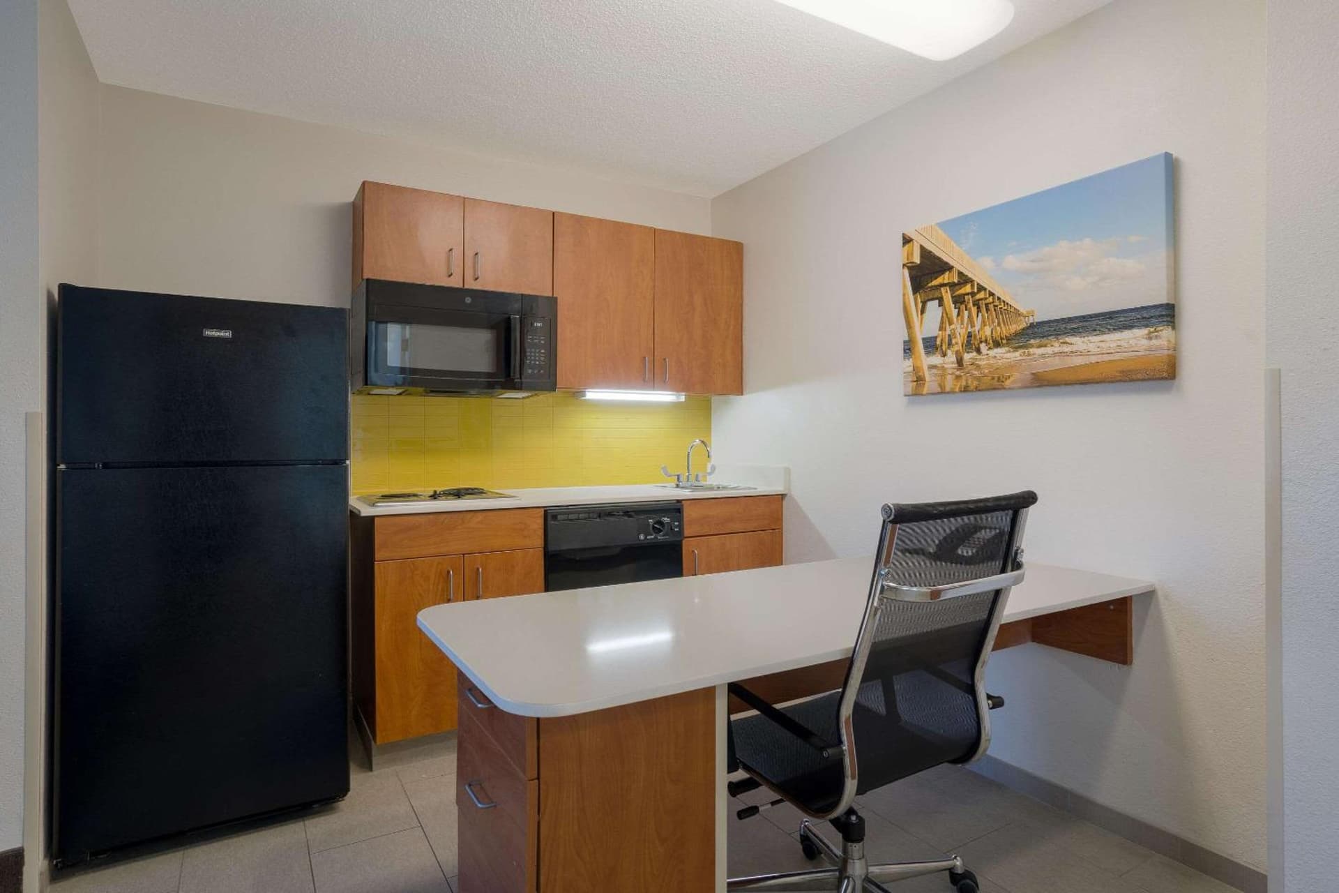 MainStay Suites Wilmington - University Area gallery photo in Wilmington, NC — image 10