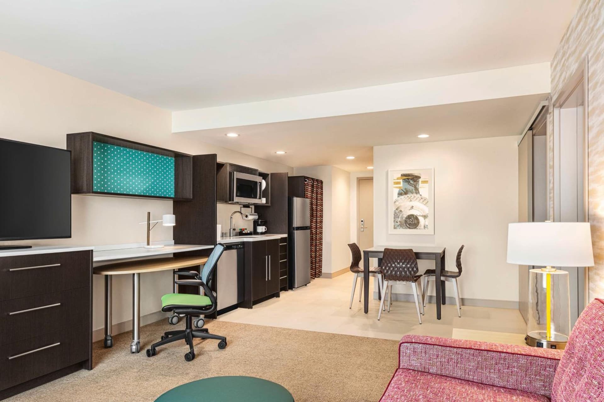 Home2 Suites By Hilton Milwaukee West gallery photo in West Allis, WI — image 5