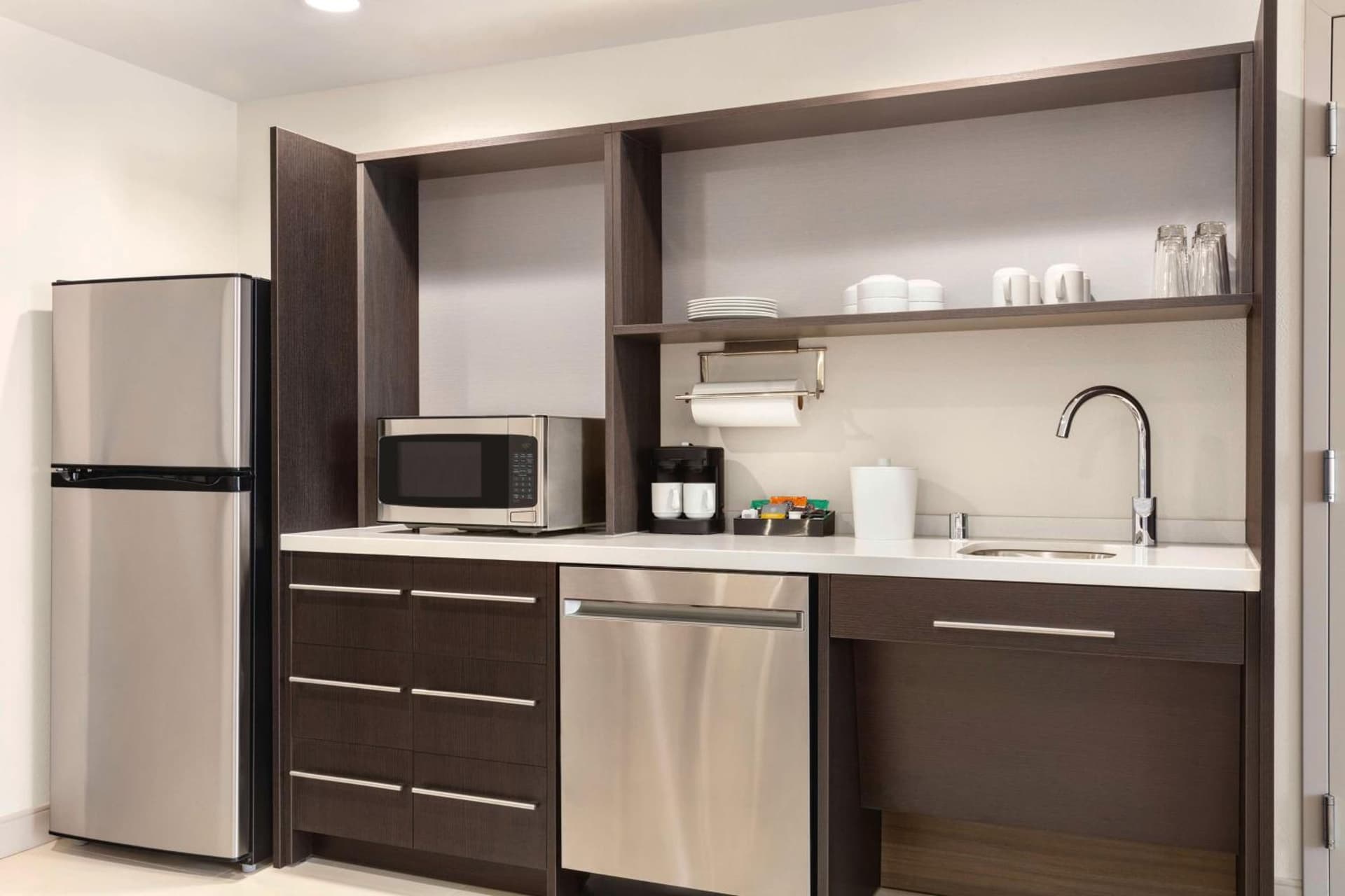 Home2 Suites By Hilton Milwaukee West gallery photo in West Allis, WI — image 21