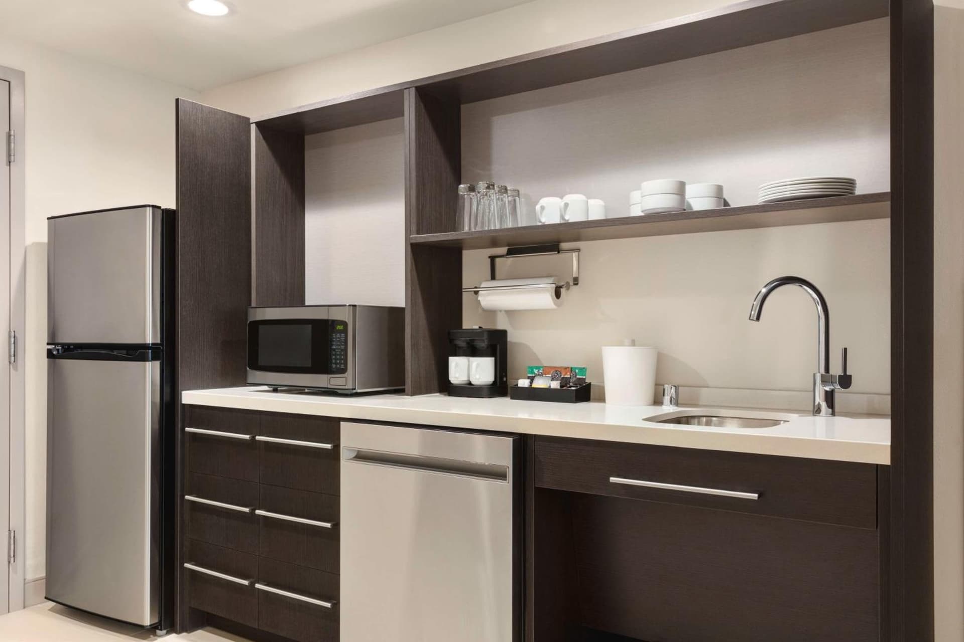 Home2 Suites By Hilton Milwaukee West gallery photo in West Allis, WI — image 14
