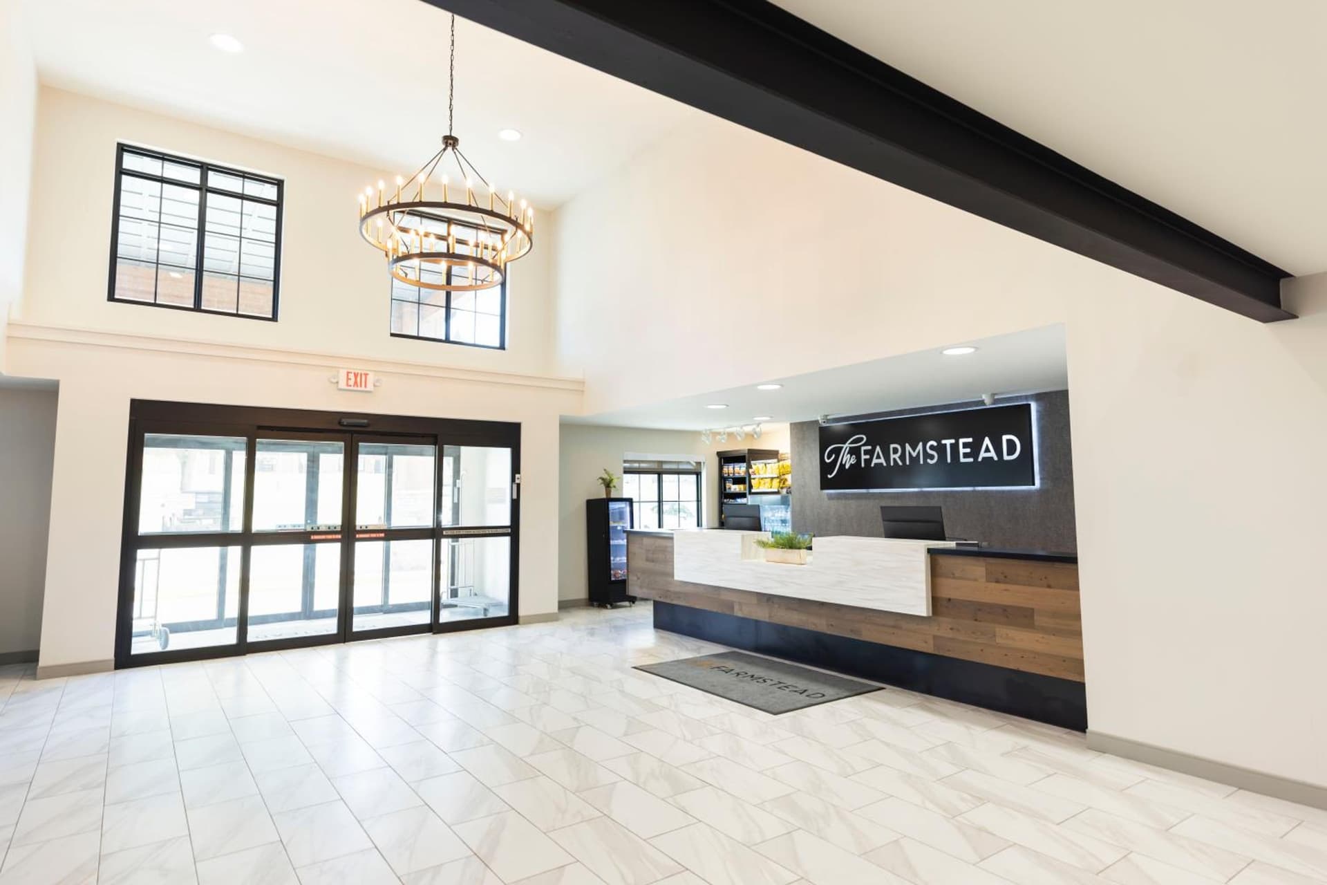 The Farmstead Hotel interior in Caruthersville, MO — gallery photo 2