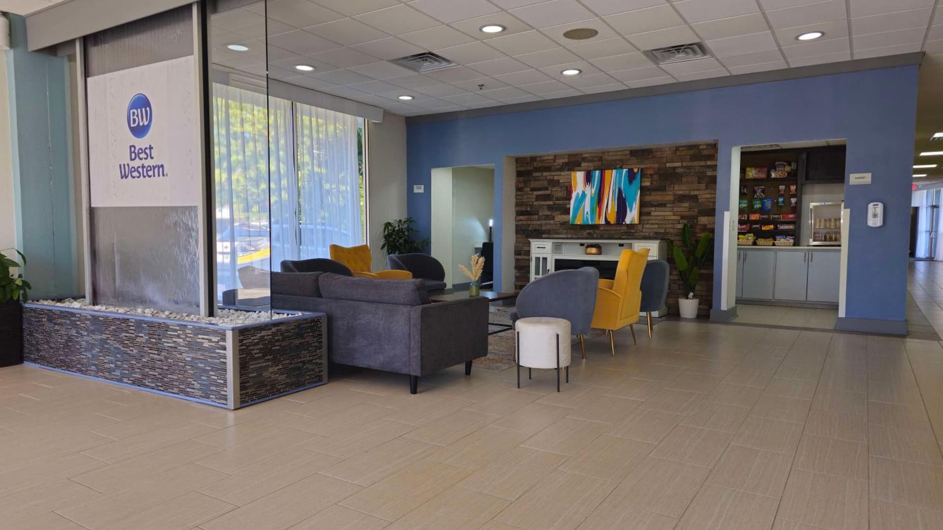 Best Western Atlanta Cumberland Galleria Hotel property views in Atlanta, GA — gallery photo 3