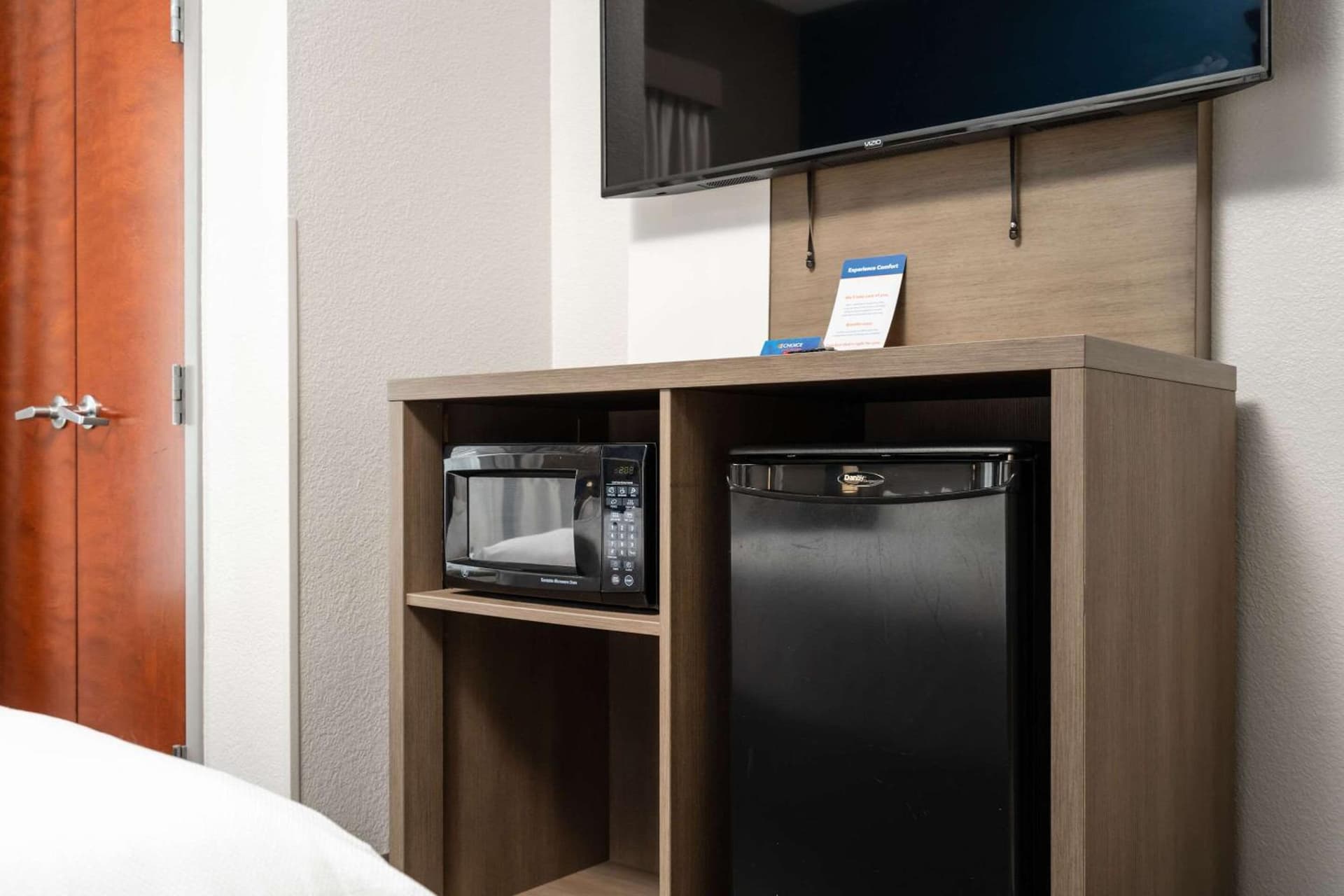 Comfort Suites Columbia Northeast - Fort Jackson gallery photo in Columbia, SC — image 20