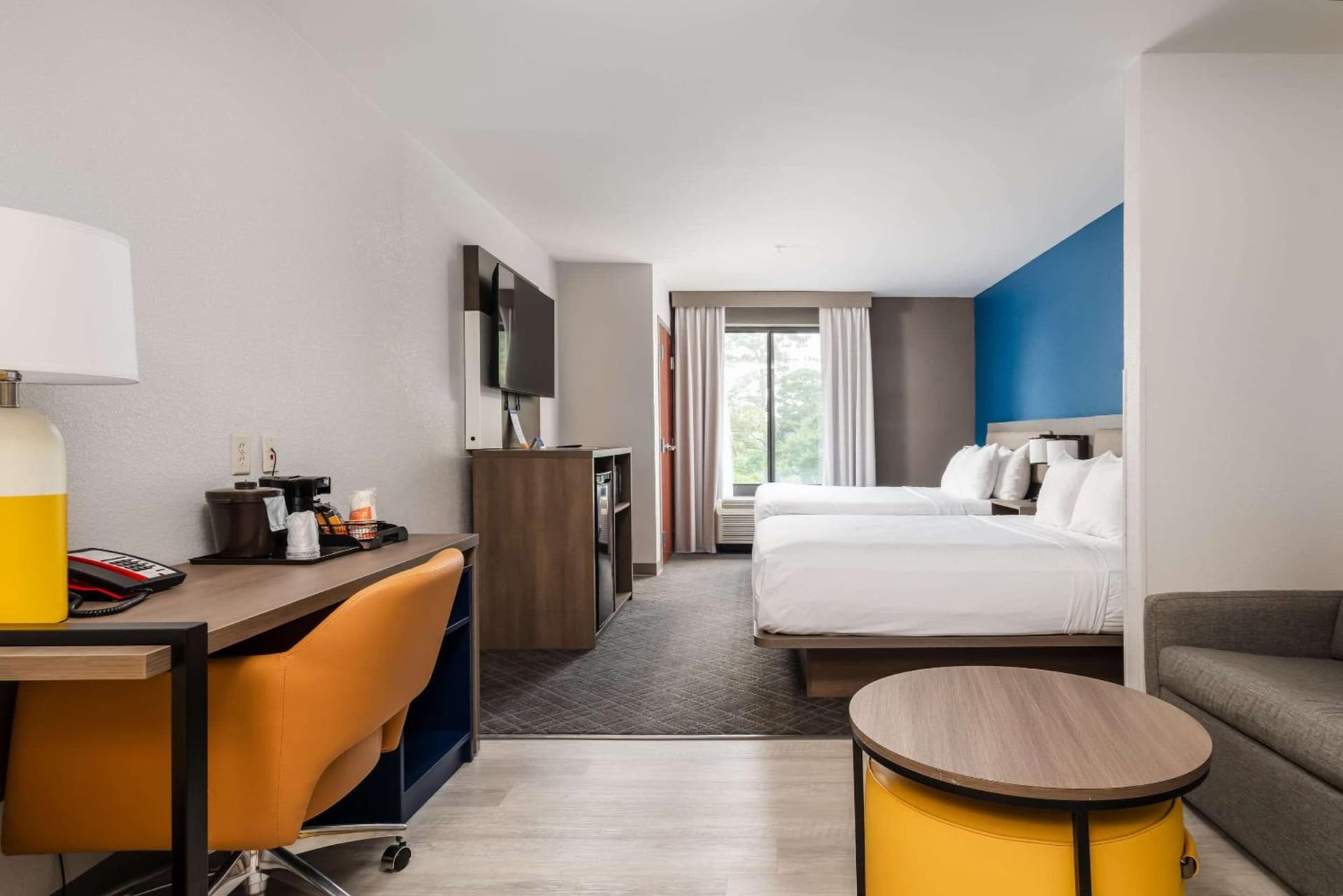 Comfort Suites Columbia Northeast - Fort Jackson gallery photo in Columbia, SC — image 27