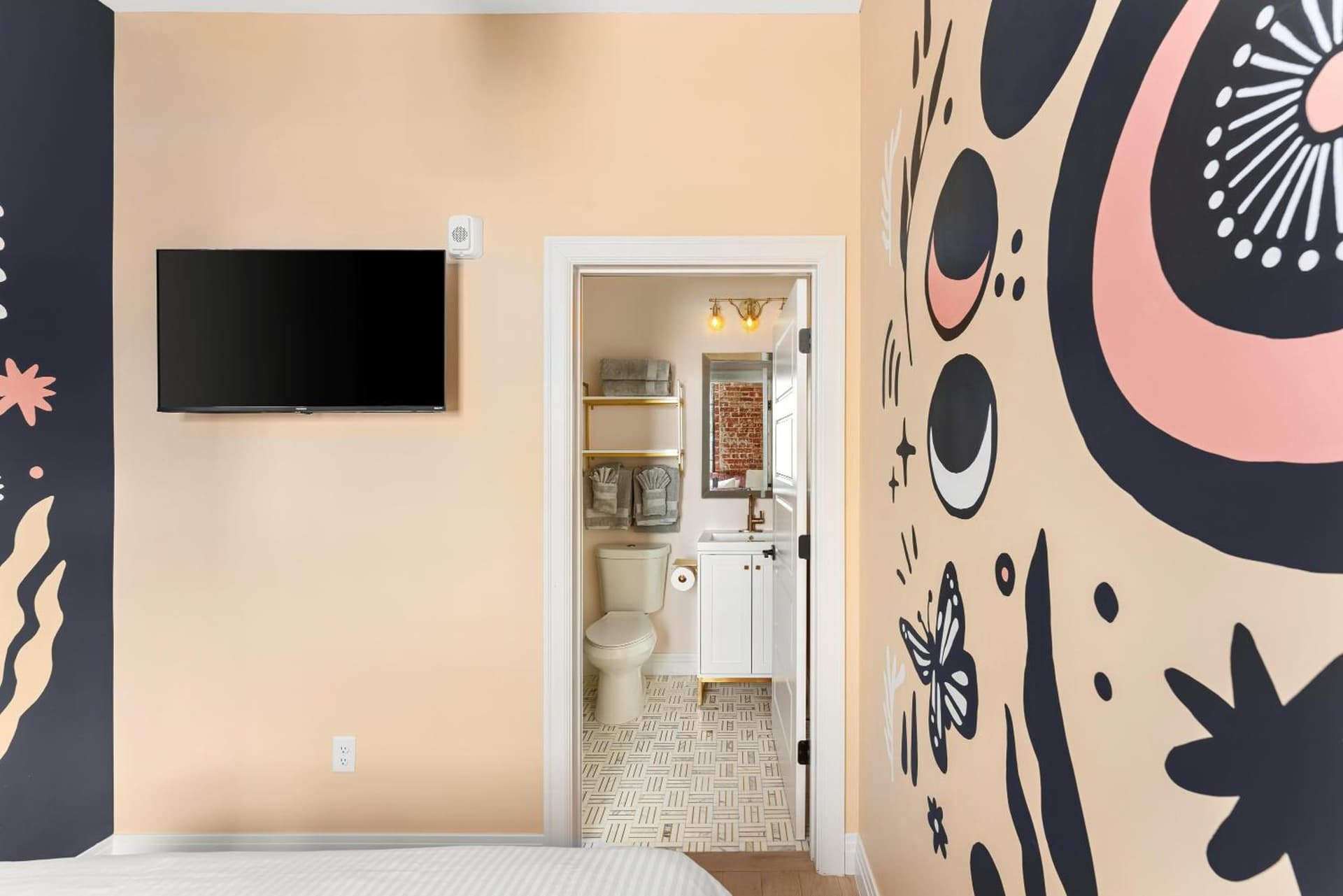 The Acoma House gallery photo in Denver, CO — image 50