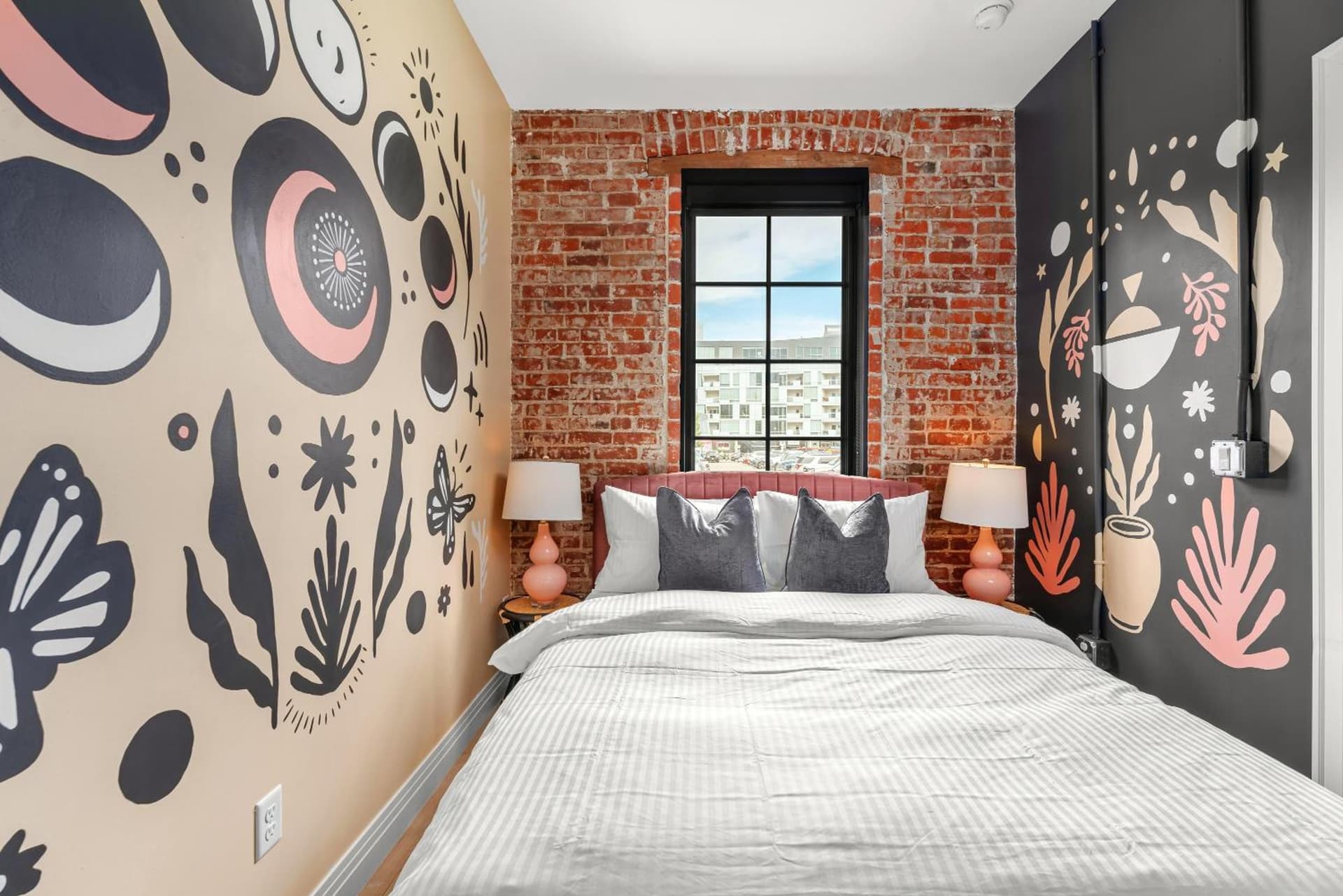 The Acoma House gallery photo in Denver, CO — image 41