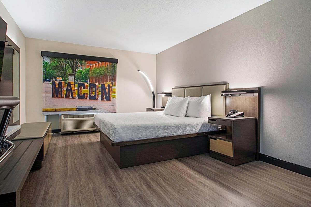 Wingate by Wyndham Macon I-75 gallery photo in Macon, GA — image 13
