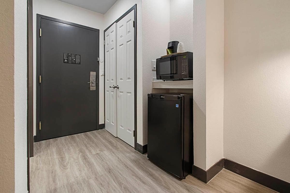 Wingate by Wyndham Macon I-75 gallery photo in Macon, GA — image 28