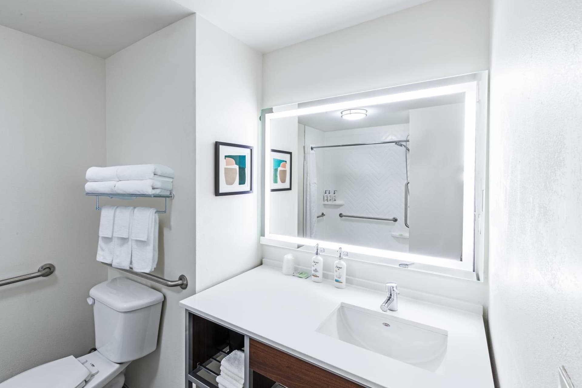 Holiday Inn Hotel & Suites Tulsa South by IHG gallery photo in Tulsa, OK — image 43
