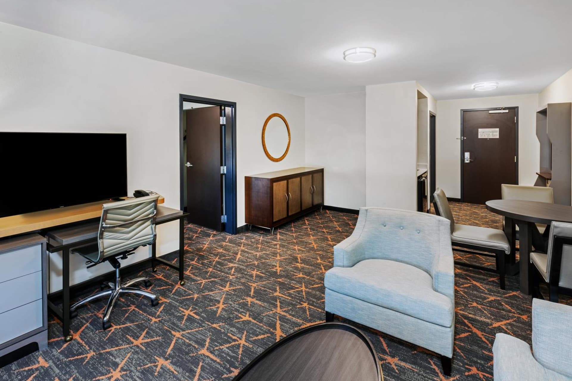 Holiday Inn Hotel & Suites Tulsa South by IHG gallery photo in Tulsa, OK — image 68