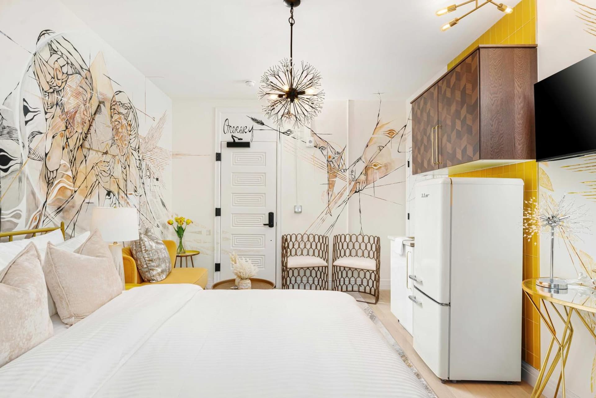 The Acoma House gallery photo in Denver, CO — image 26