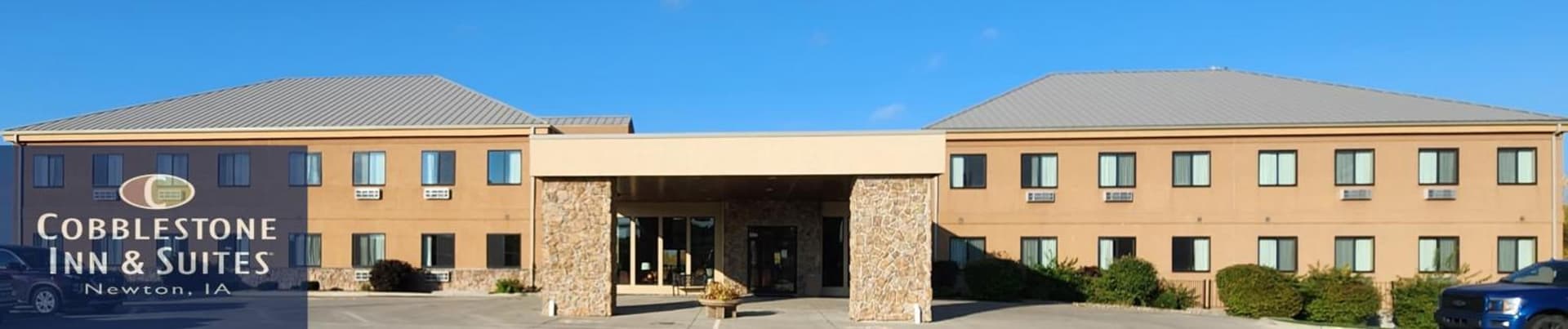 Cobblestone Inn & Suites - Newton featured exterior or lobby in Newton, IA — similar hotel