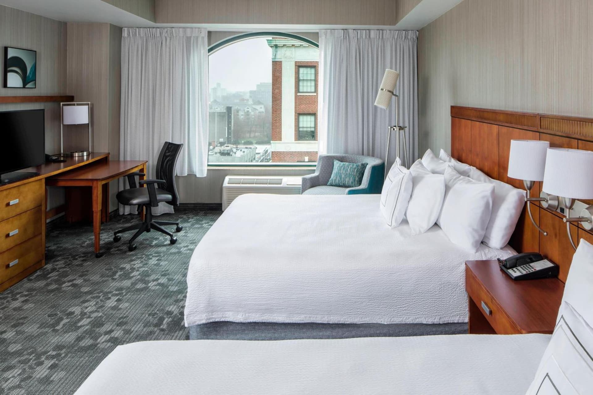 Courtyard by Marriott Stamford Downtown gallery photo in Stamford, CT — image 38