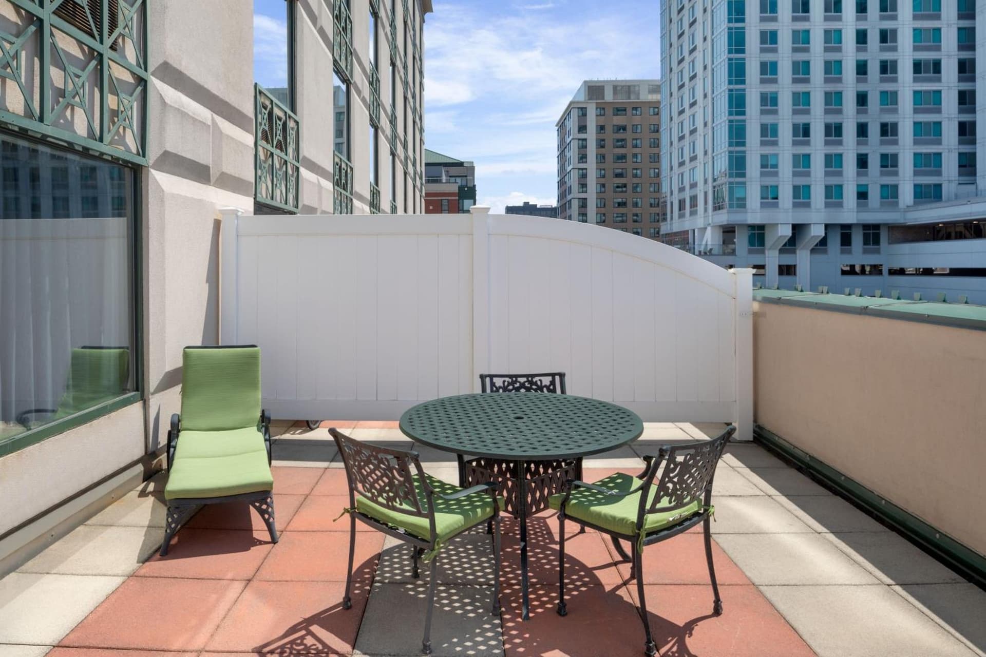 Courtyard by Marriott Stamford Downtown gallery photo in Stamford, CT — image 14