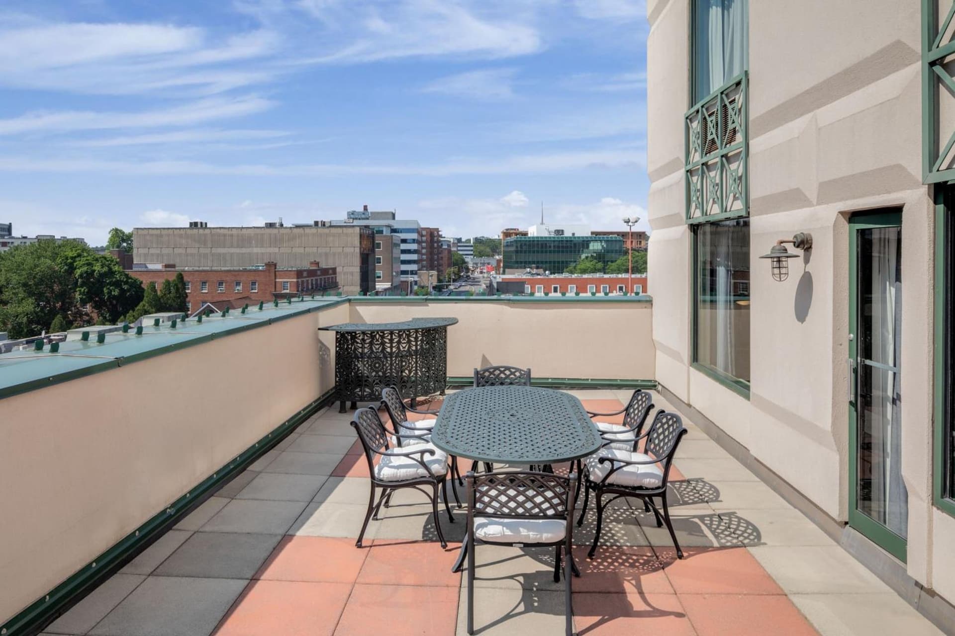 Courtyard by Marriott Stamford Downtown gallery photo in Stamford, CT — image 36