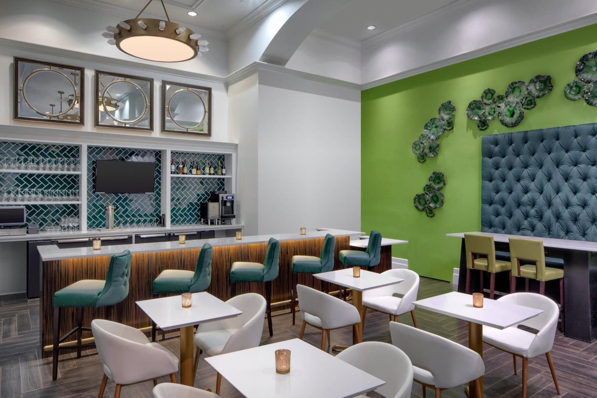 Courtyard by Marriott Stamford Downtown gallery photo in Stamford, CT — image 4