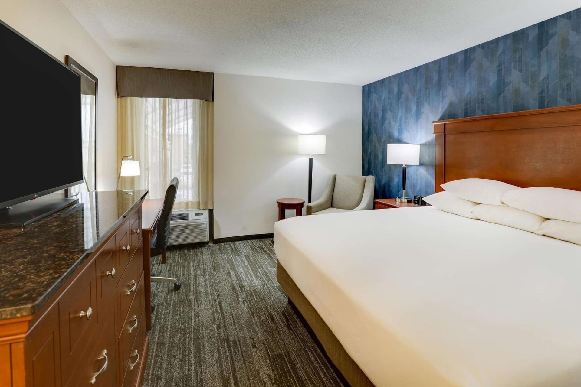 Drury Inn & Suites St. Louis St. Peters gallery photo in Saint Peters, MO — image 15