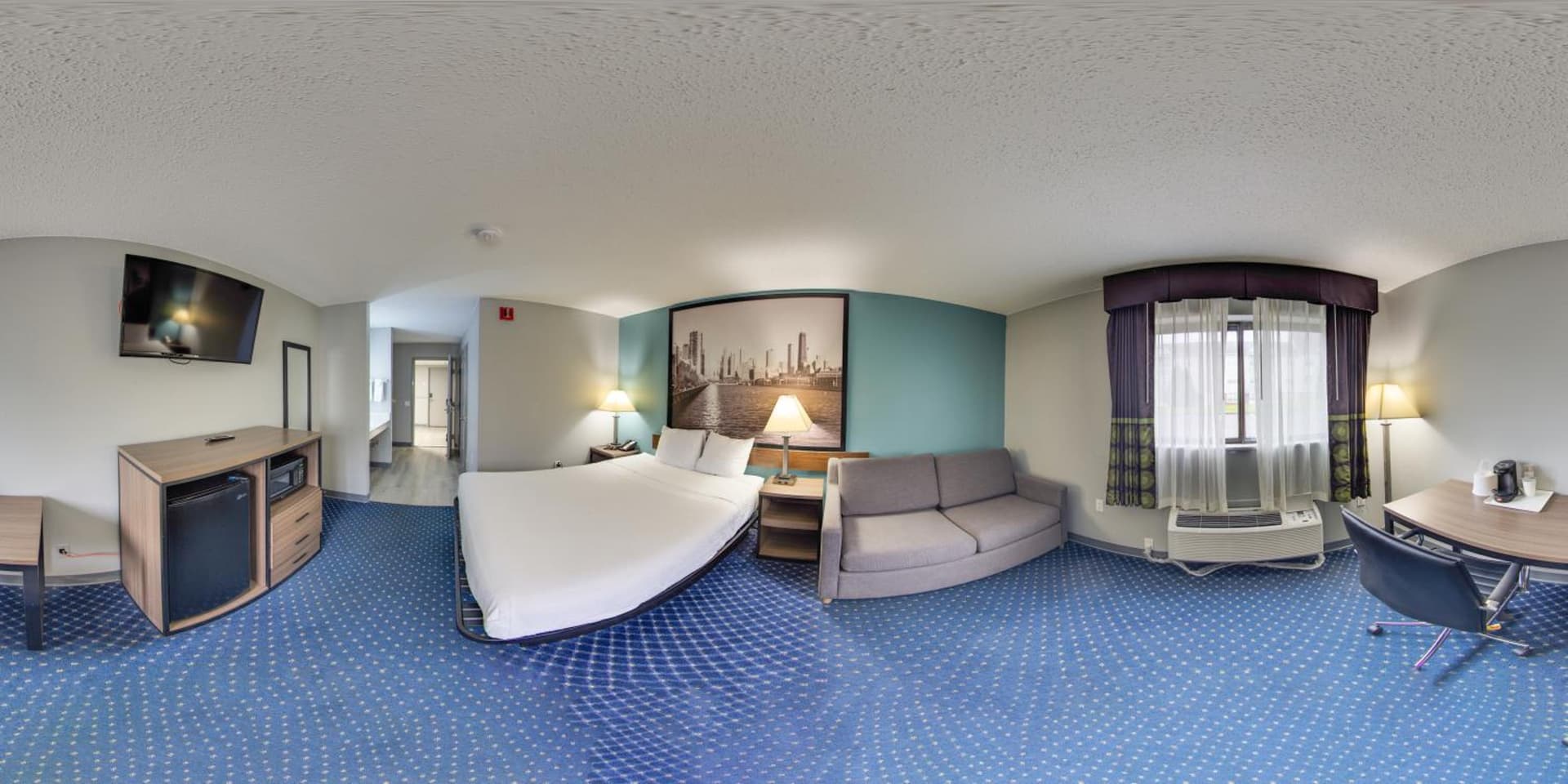 Super 8 by Wyndham Rockford I-90 Casino District interior in Rockford, IL — gallery photo 2