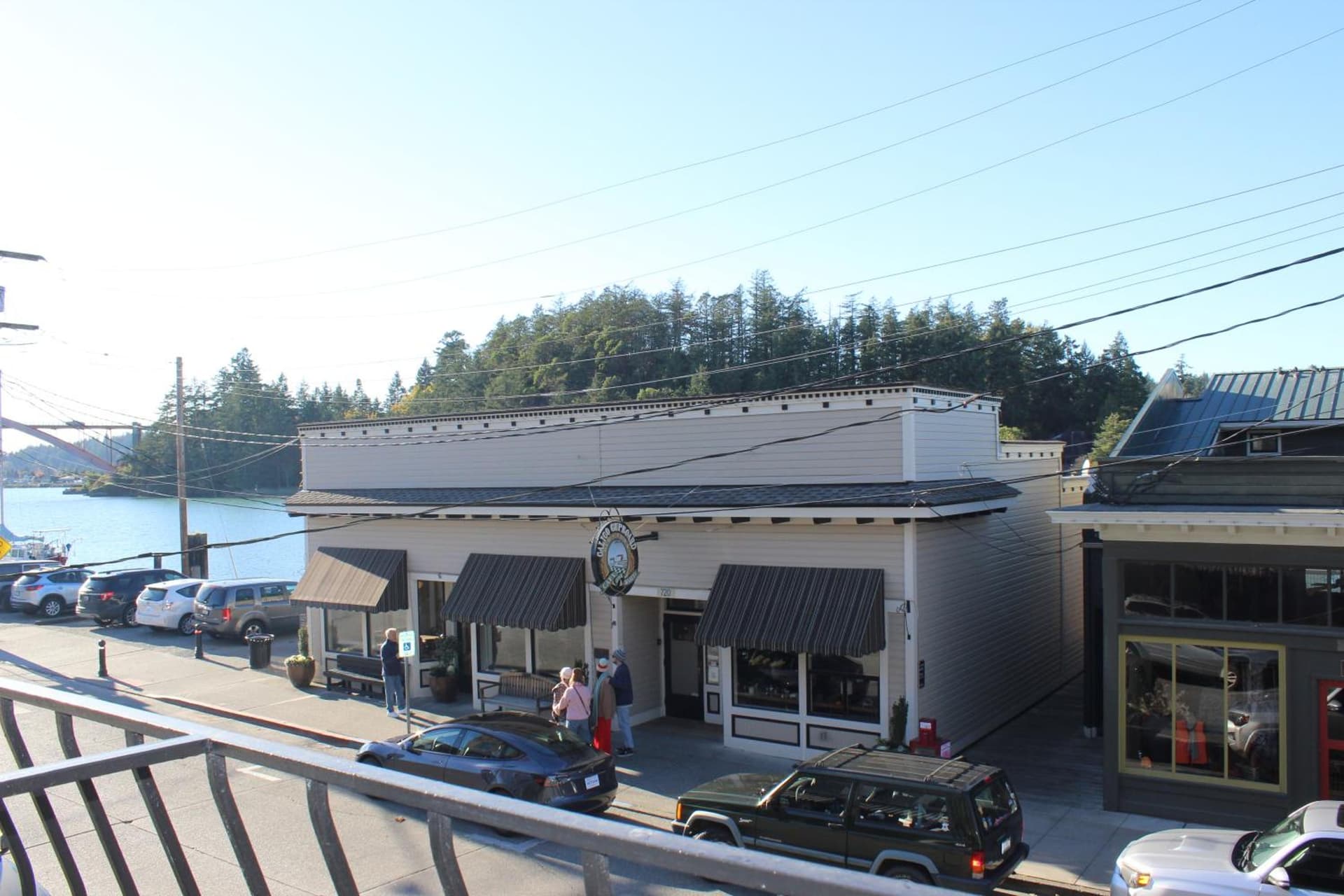Hotel Planter gallery photo in La Conner, WA — image 79