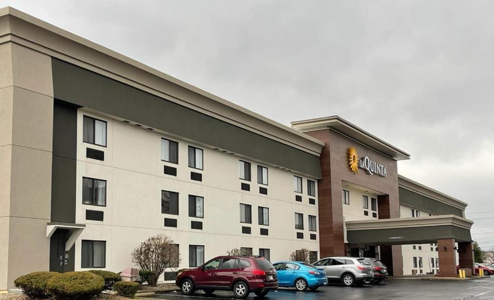 La Quinta Inn by Wyndham Indianapolis Airport Executive Dr gallery photo in Indianapolis, IN — image 29