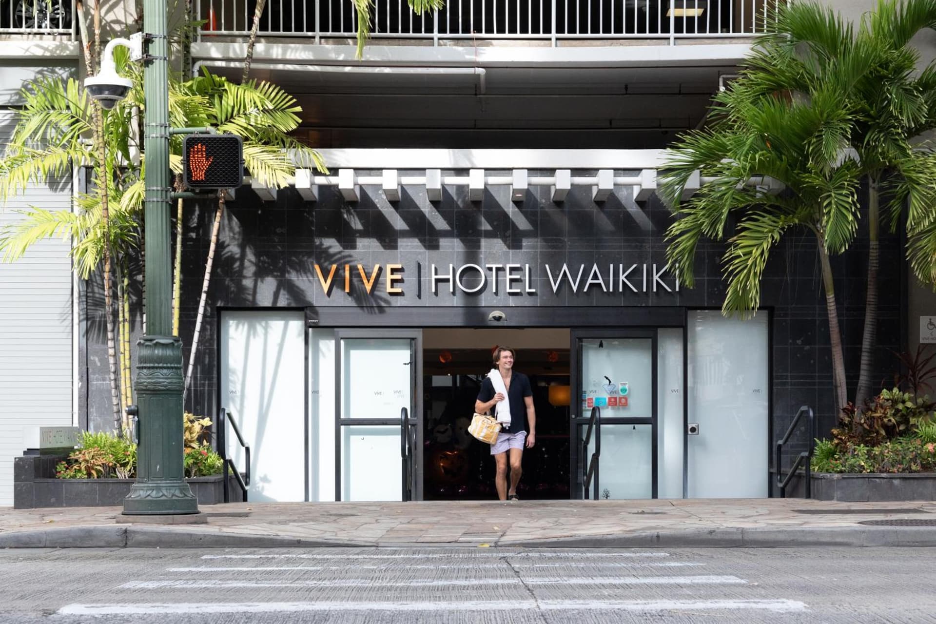 VIVE Hotel Waikiki gallery photo in Honolulu, HI — image 95