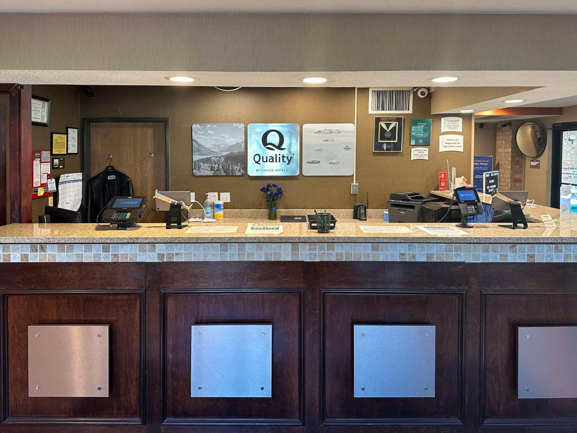 Quality Inn & Suites Sun Prairie Madison East featured exterior or lobby in Sun Prairie, WI — similar hotel