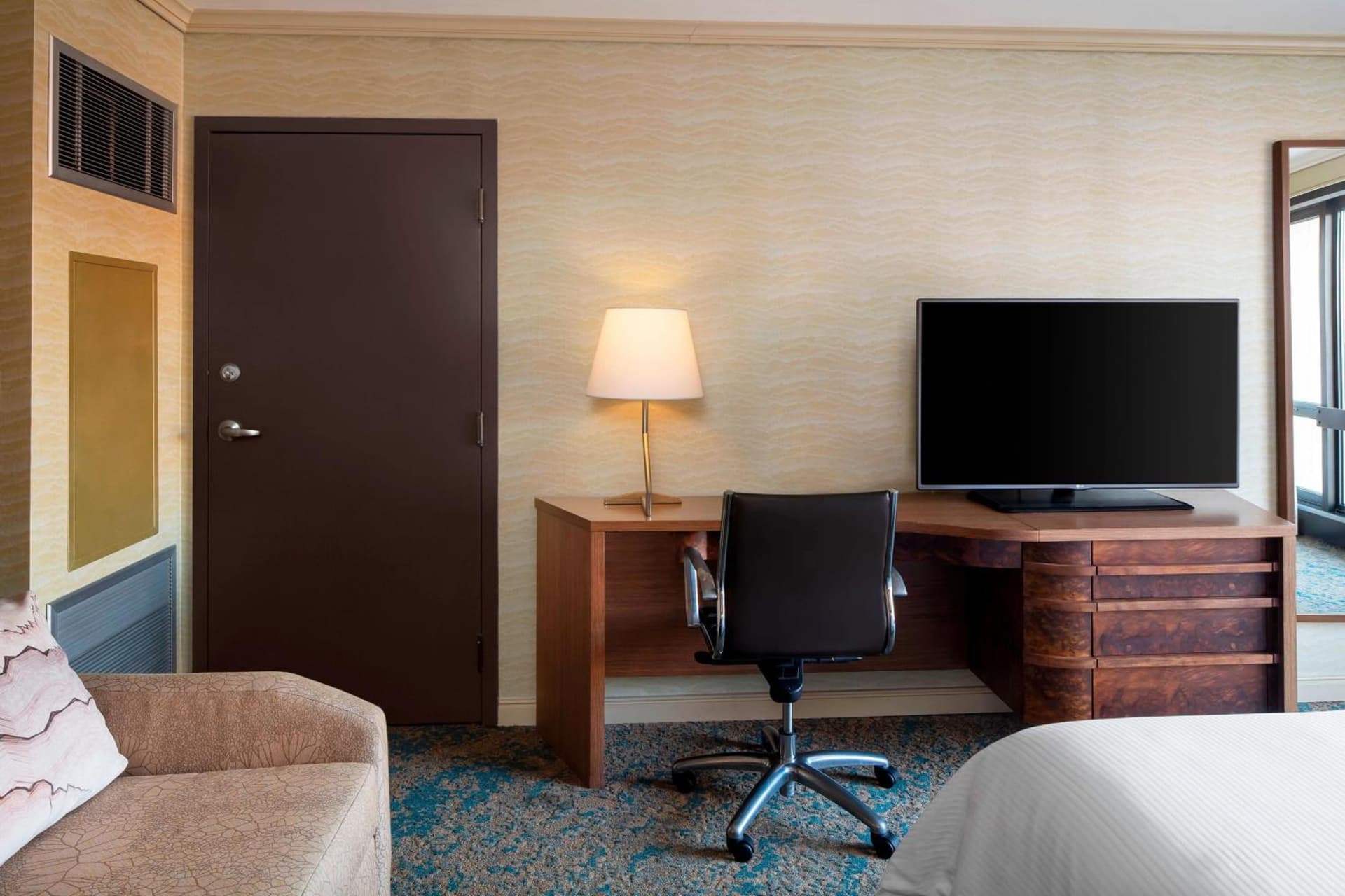 The Westin Crystal City Reagan National Airport gallery photo in Arlington, VA — image 63