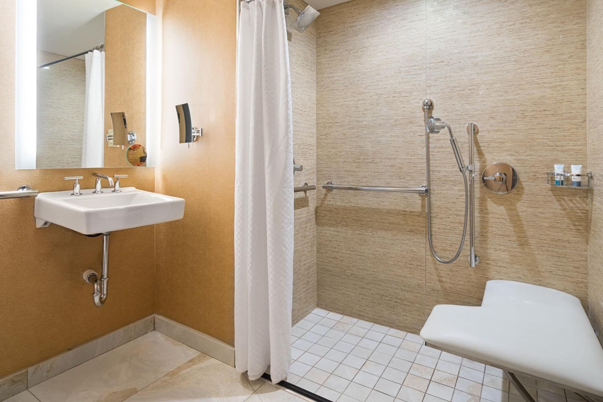 The Westin Crystal City Reagan National Airport gallery photo in Arlington, VA — image 16