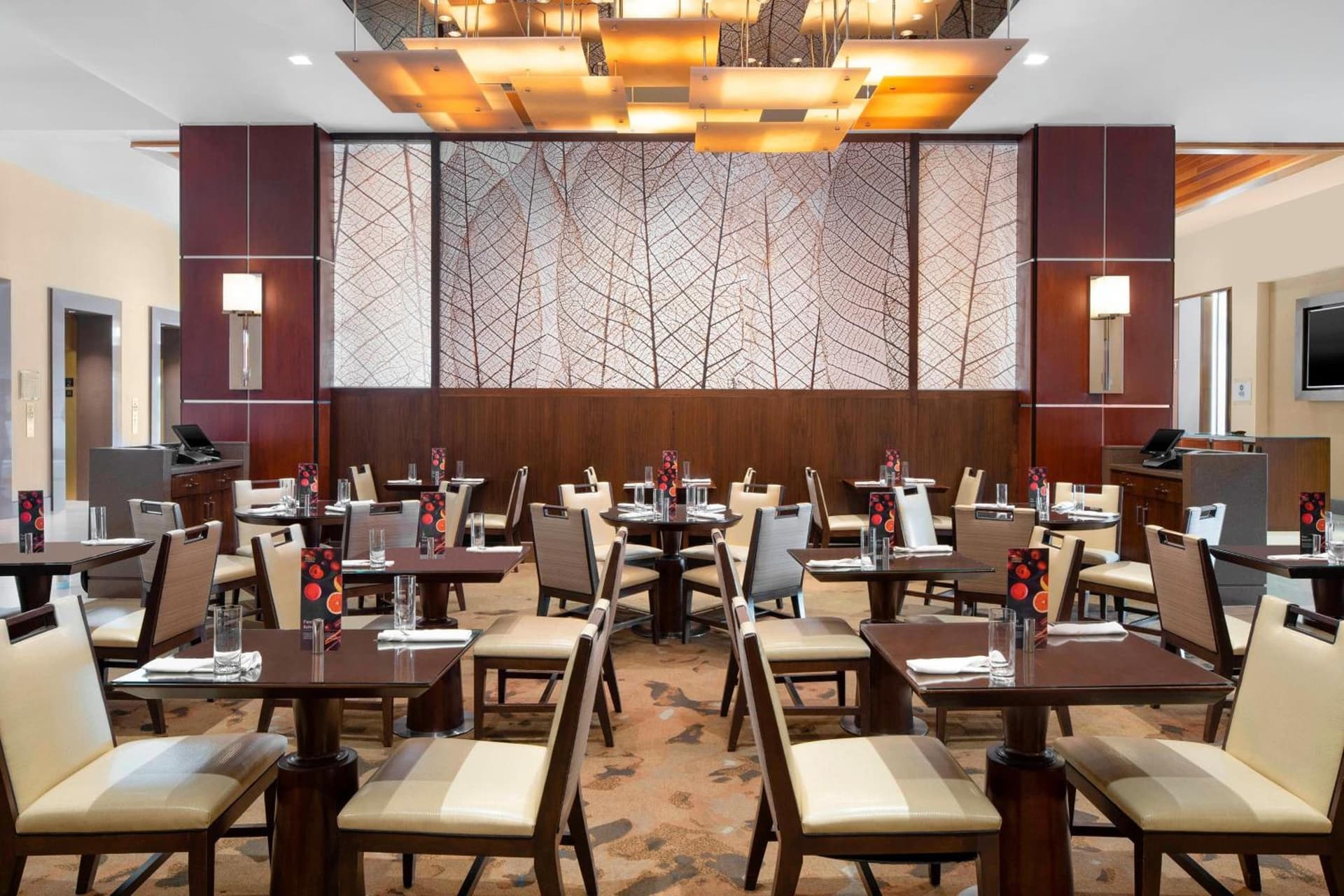 The Westin Crystal City Reagan National Airport gallery photo in Arlington, VA — image 46