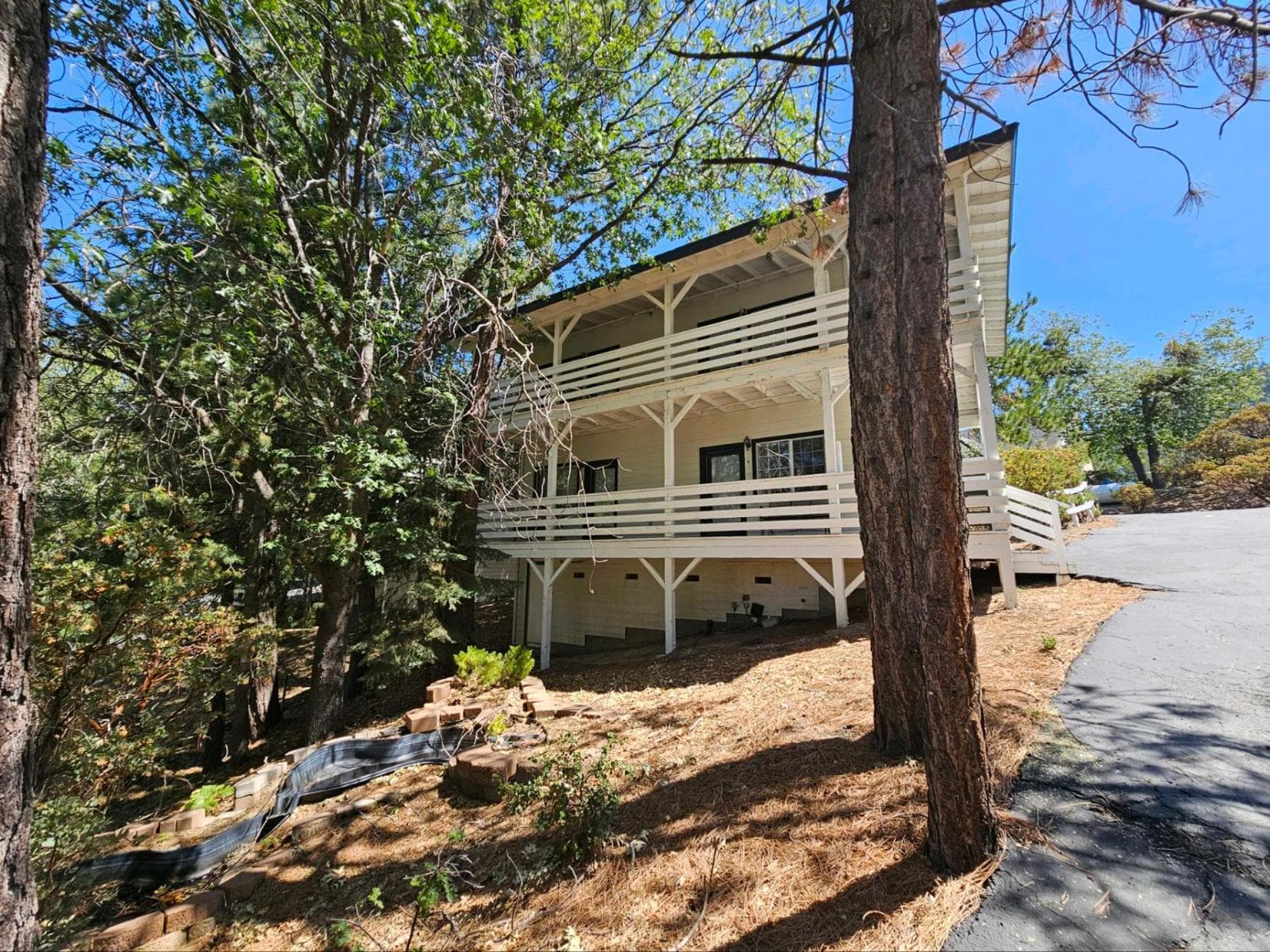 Alhatti Christian Resort gallery photo in Idyllwild, CA — image 13