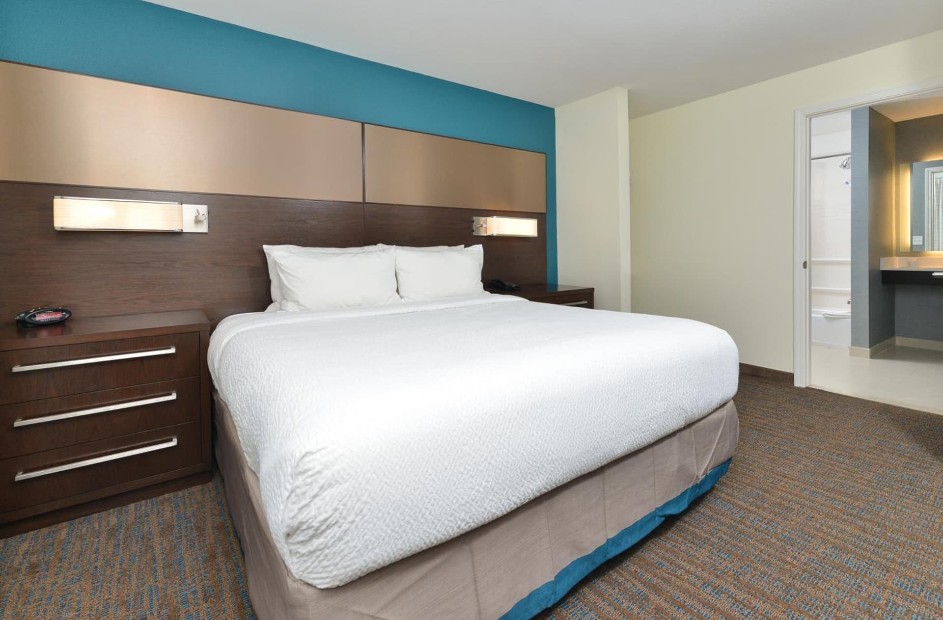 Residence Inn by Marriott Des Moines Downtown interior in Des Moines, IA — gallery photo 2