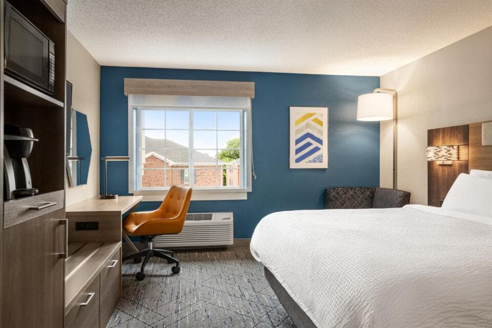 Holiday Inn Express - Bowling Green by IHG gallery photo in Bowling Green, KY — image 48