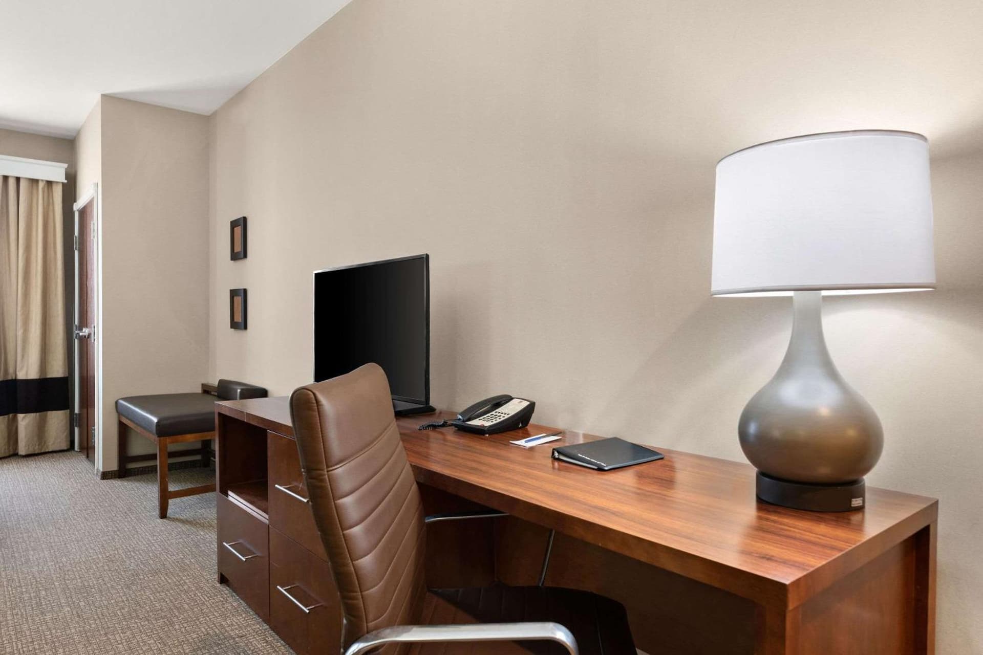 Comfort Suites Kanab National Park Area property views in Kanab, UT — gallery photo 3