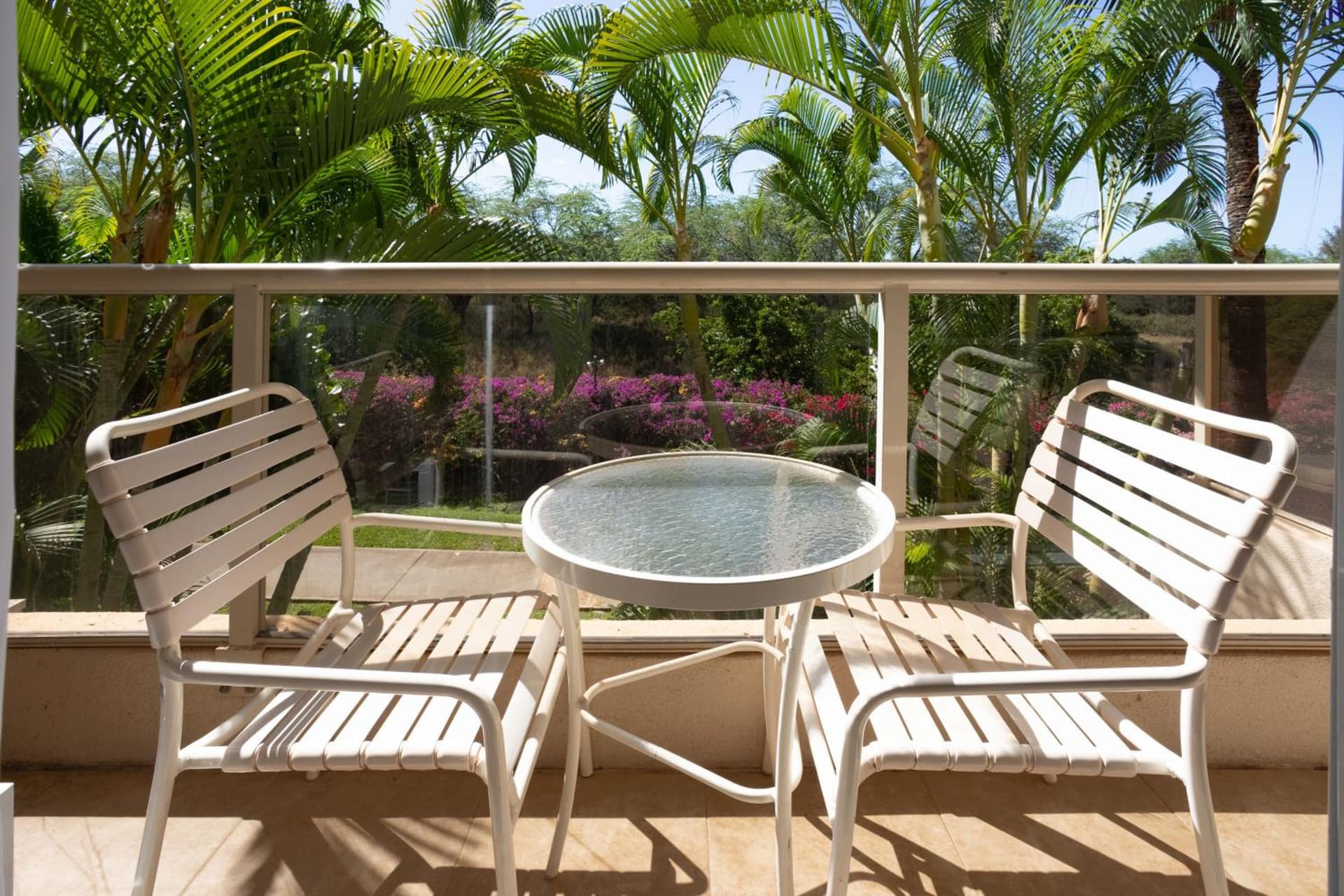 Maui Banyan King Studio + Ocean View interior in Wailea, HI — gallery photo 2