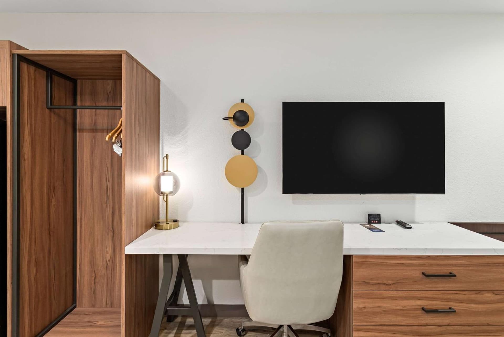 Baymont by Wyndham Beaumont gallery photo in Beaumont, TX — image 24