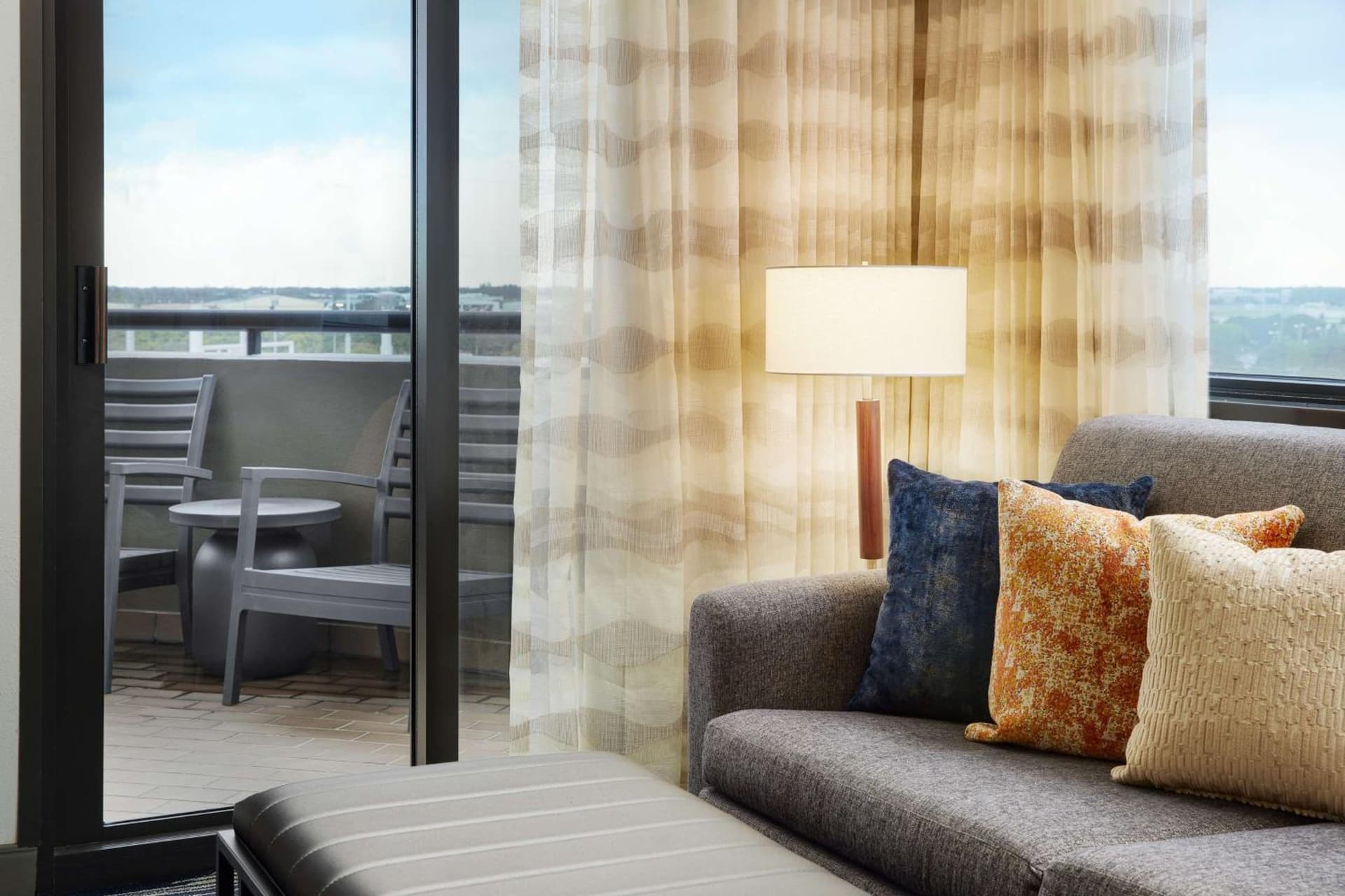 Embassy Suites by Hilton West Palm Beach Central gallery photo in West Palm Beach, FL — image 53