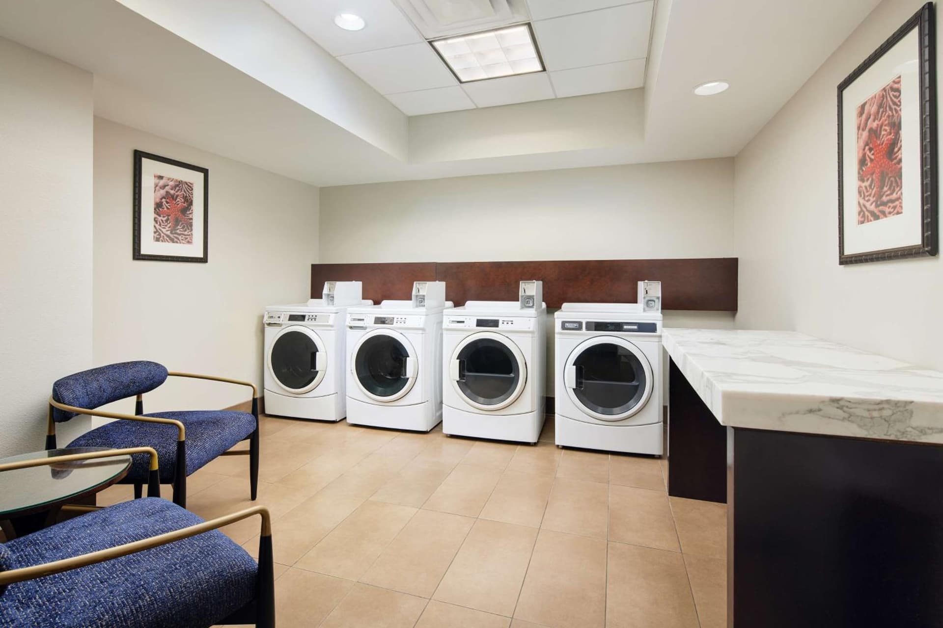 Embassy Suites by Hilton West Palm Beach Central gallery photo in West Palm Beach, FL — image 17