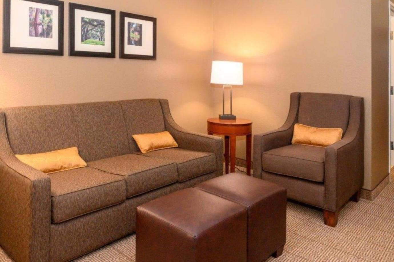 Comfort Inn & Suites Patriots Point gallery photo in Charleston, SC — image 6