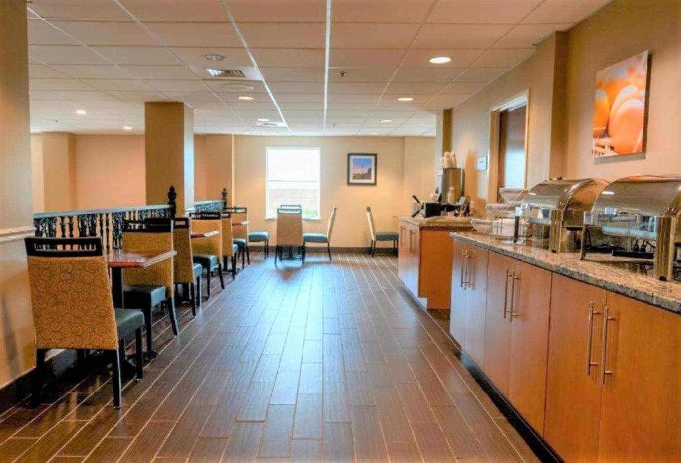 Comfort Inn & Suites Patriots Point gallery photo in Charleston, SC — image 17