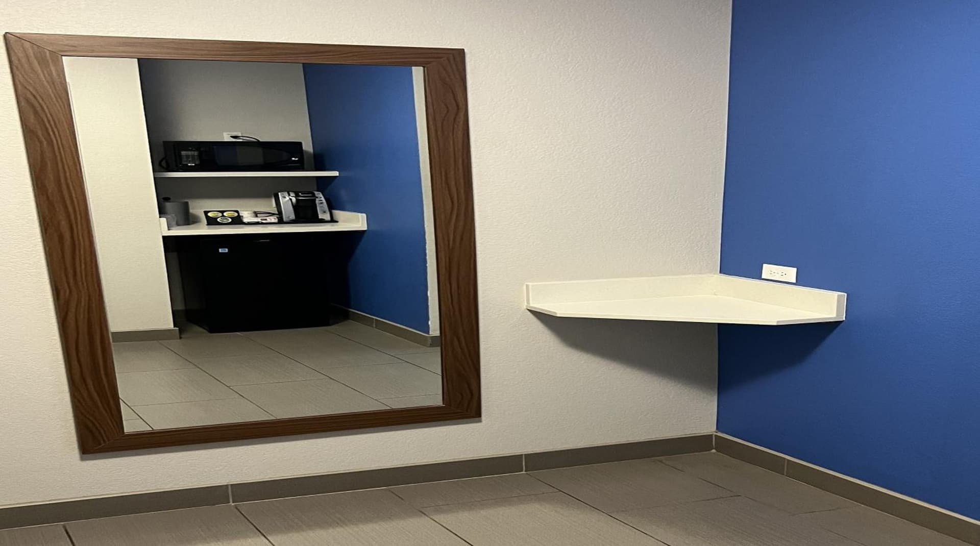 Holiday Inn Express & Suites Moore by IHG gallery photo in Moore, OK — image 16