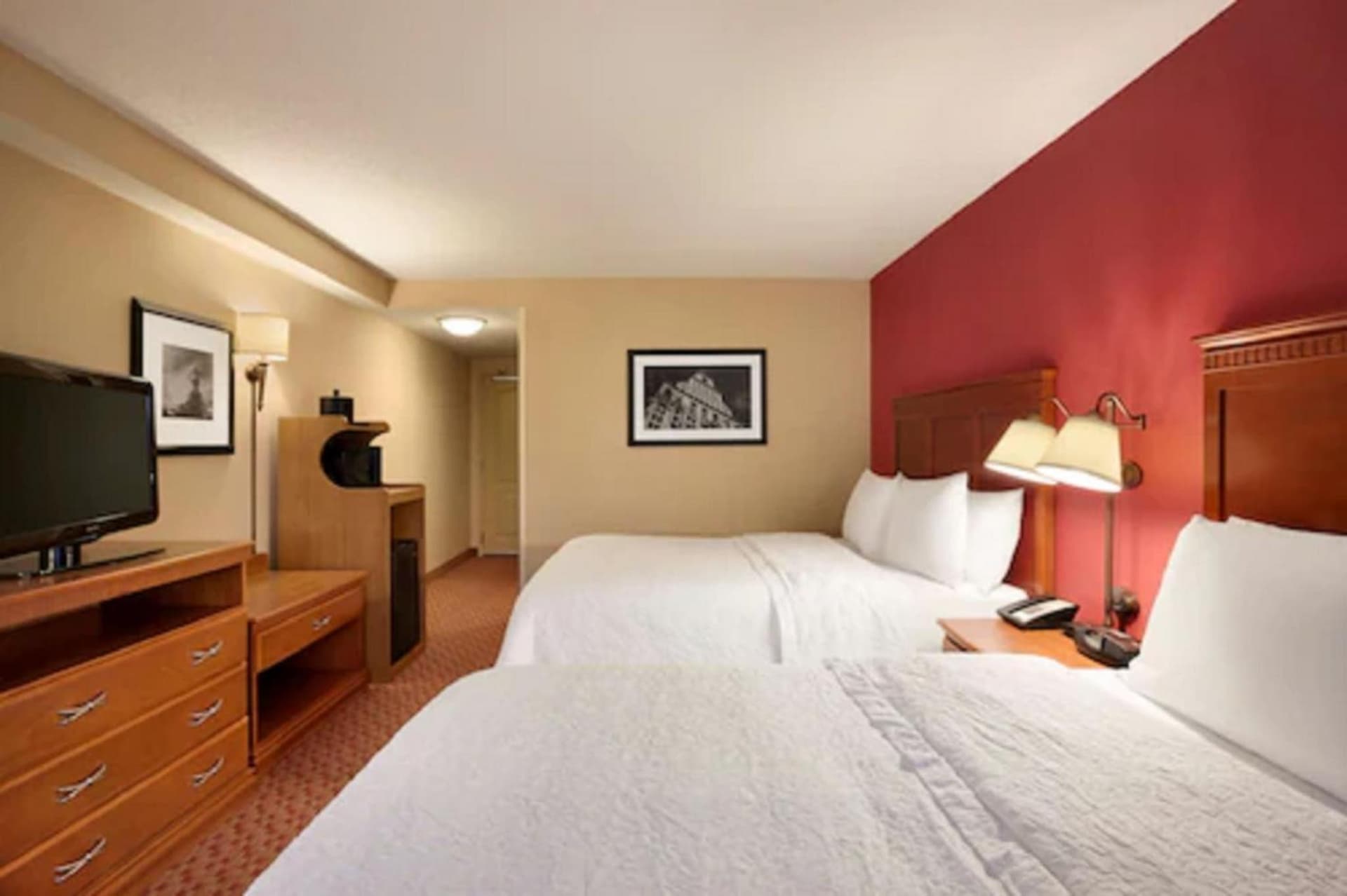 Hampton Inn & Suites East Hartford gallery photo in East Hartford — image 40