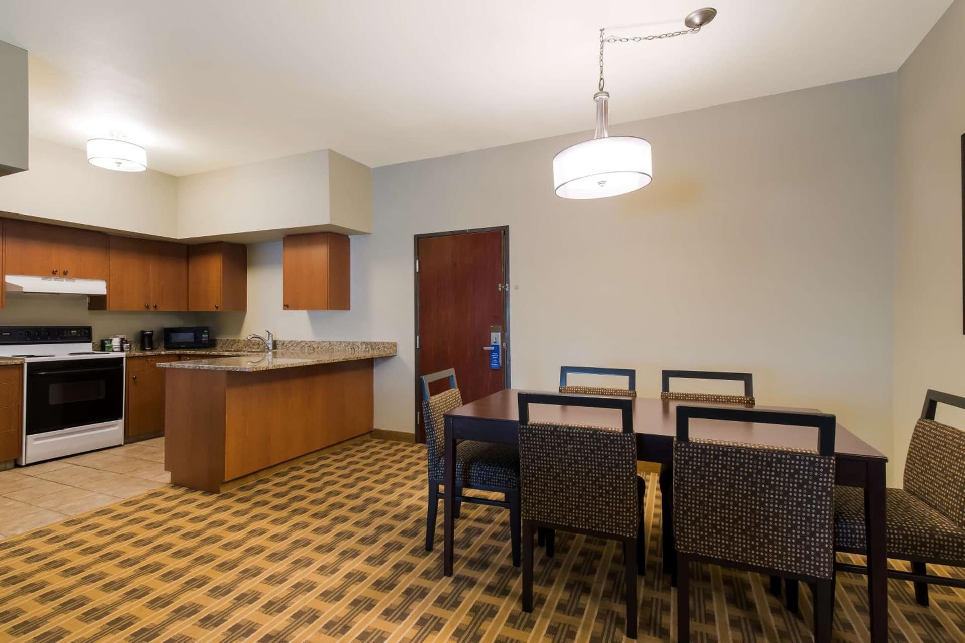 Best Western University Inn and Suites gallery photo in Forest Grove, OR — image 42
