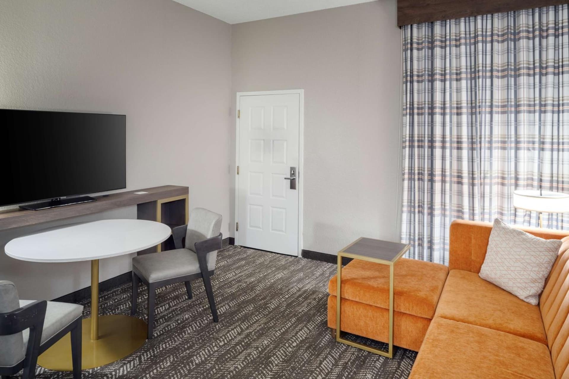 Embassy Suites by Hilton Orlando North gallery photo in Orlando, FL — image 6